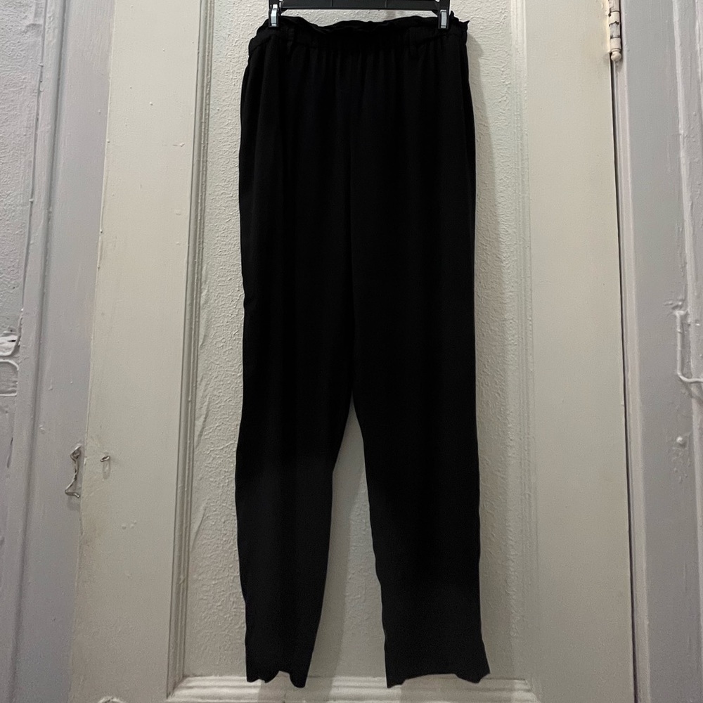 H&M Women’s Size 10 - Black Flowy Dress Pants